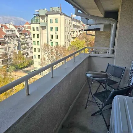 2 Bedroom In Center, Near Metro * София