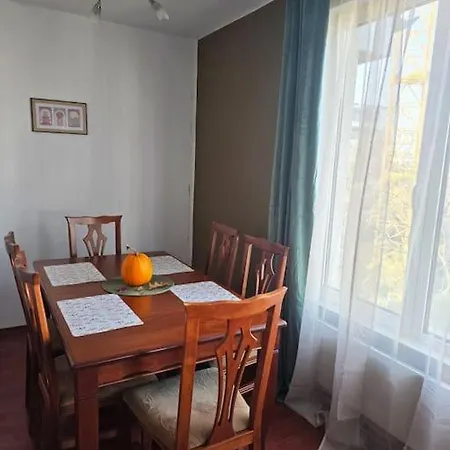 2 Bedroom In Center, Near Metro София