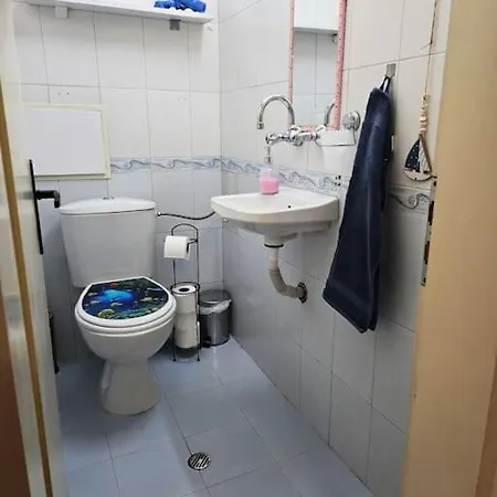 Διαμέρισμα 2 Bedroom In Center, Near Metro